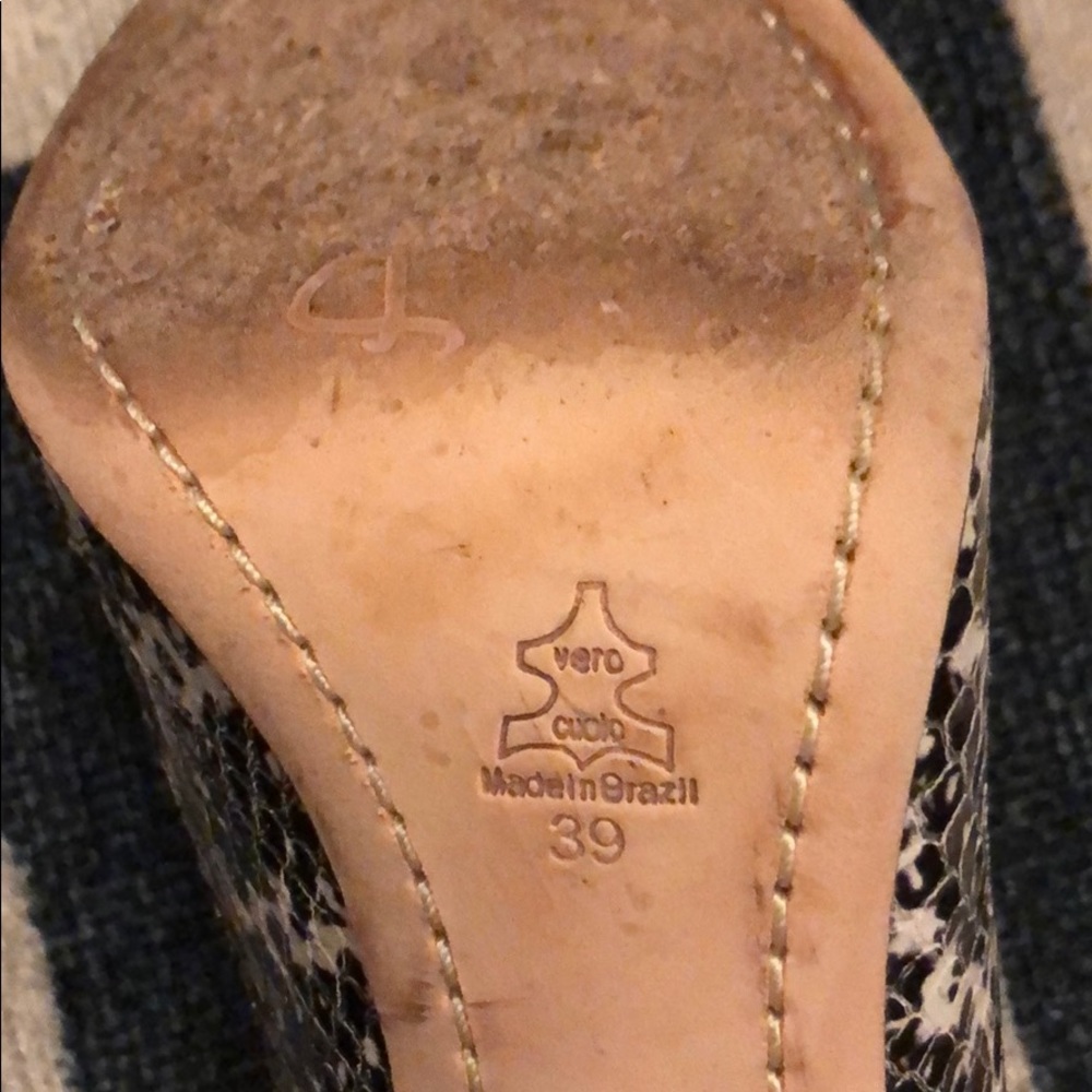 Alice + Olivia Dina Heel Snakeskin black white - Picture 12 of 13